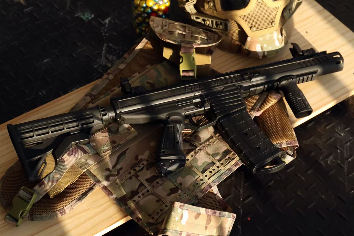 Tippmann Stormer paintball marker